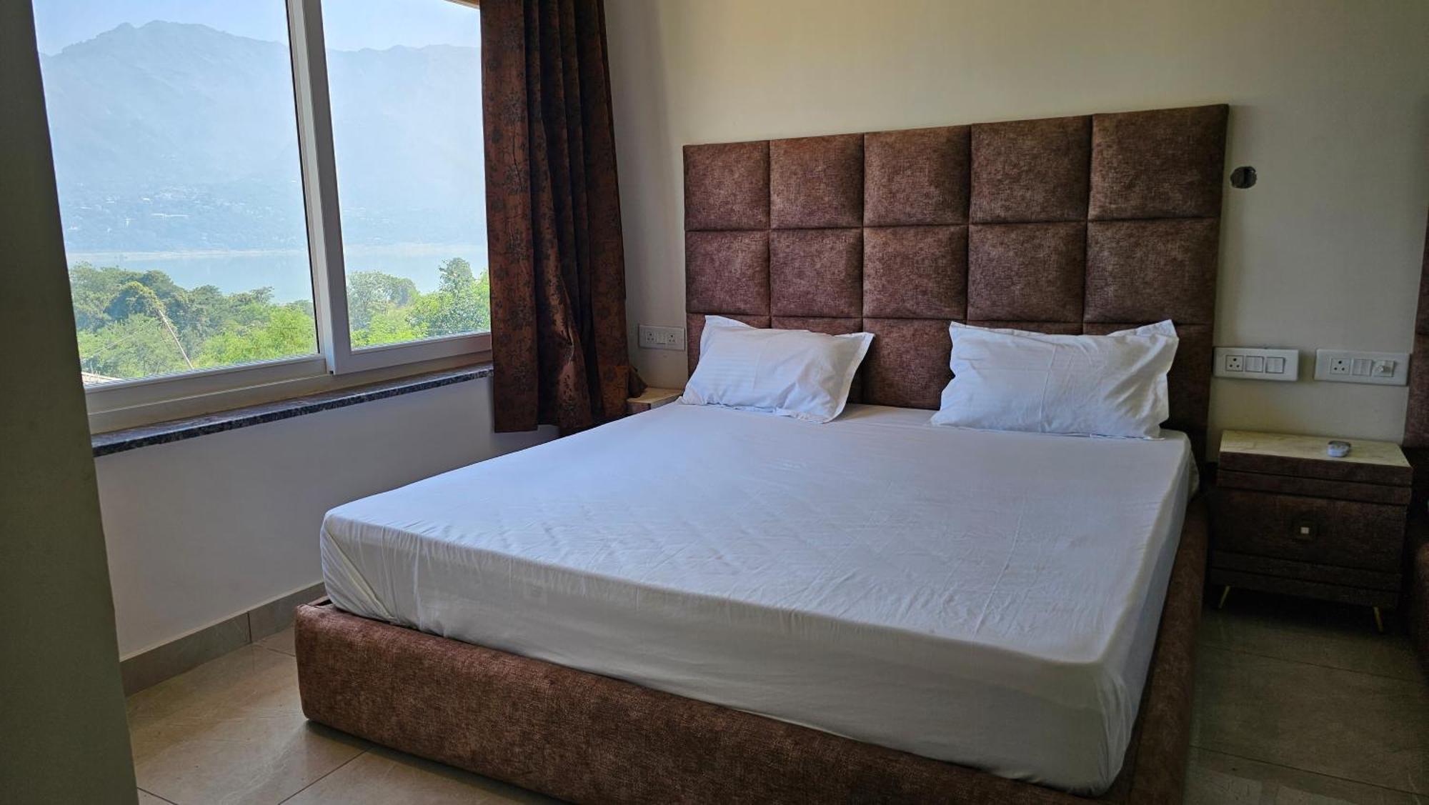 Govind Sagar View Hotel & Restaurant Bilaspur  Exterior photo